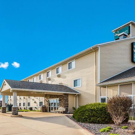 Quality Inn & Suites Eldridge Davenport North Dış mekan fotoğraf