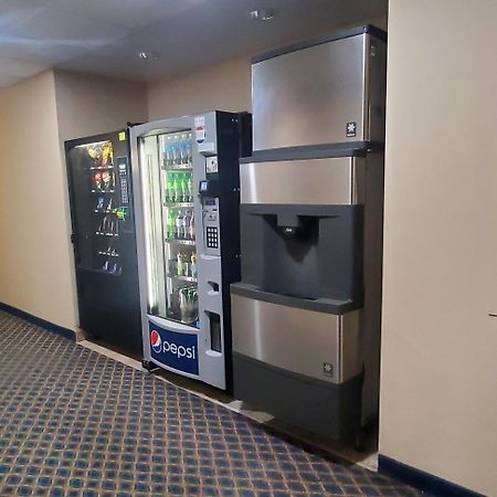 Quality Inn & Suites Eldridge Davenport North Dış mekan fotoğraf