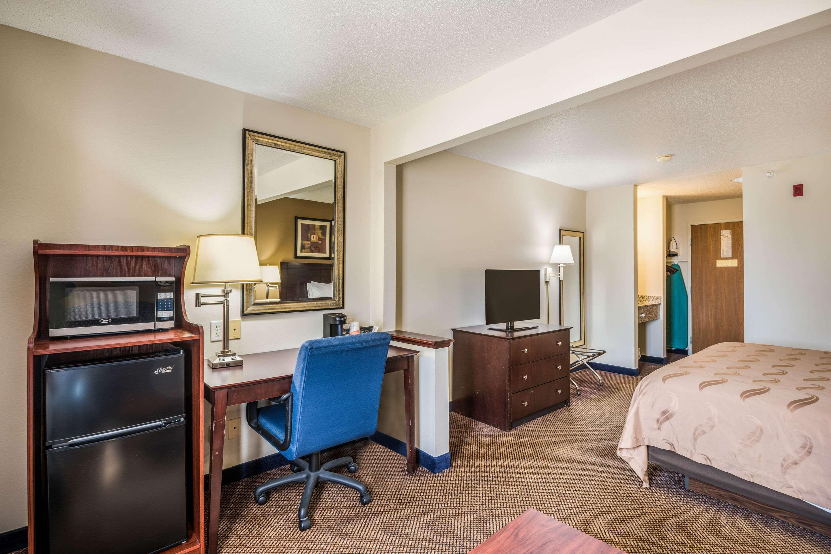 Quality Inn & Suites Eldridge Davenport North Dış mekan fotoğraf