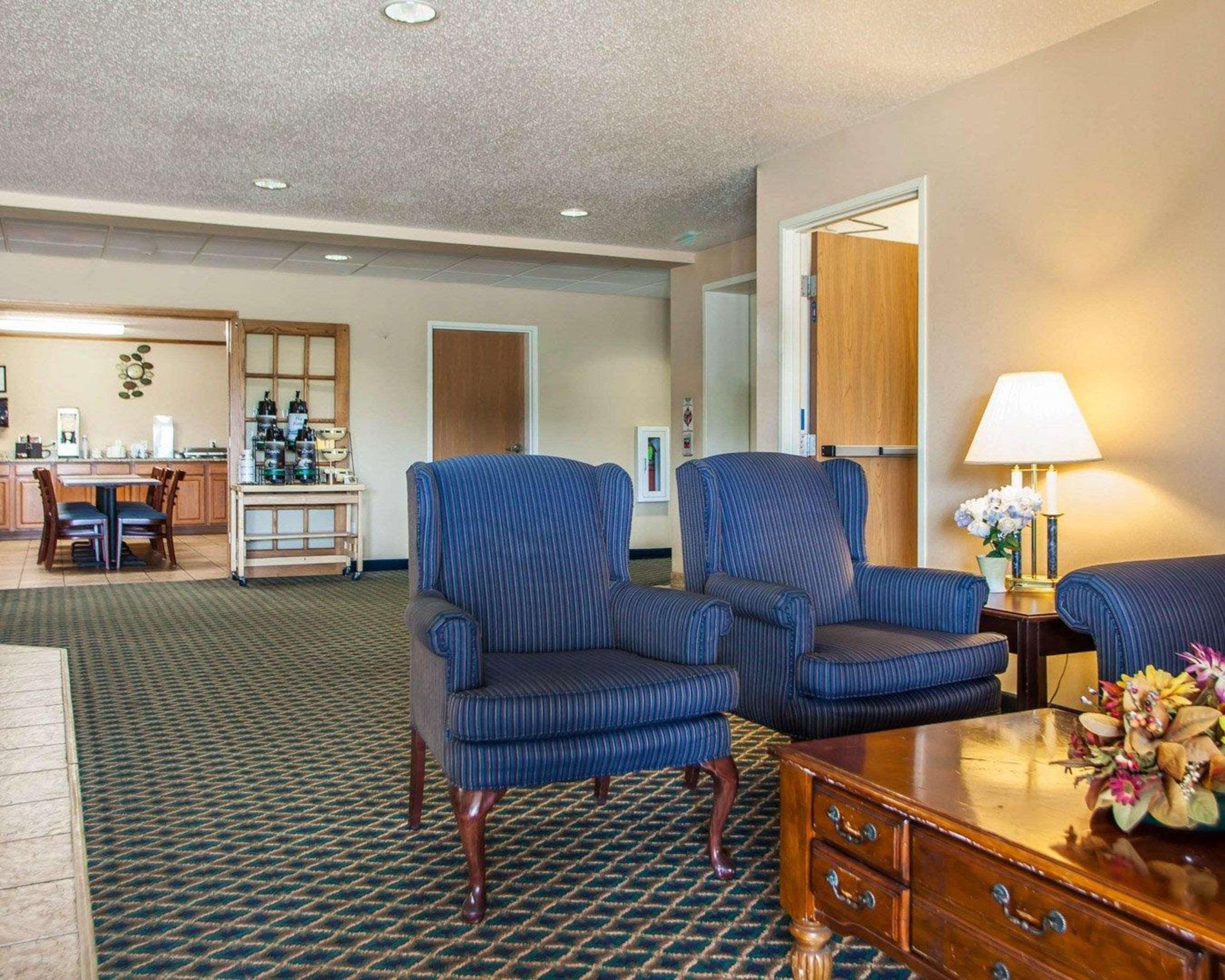 Quality Inn & Suites Eldridge Davenport North Dış mekan fotoğraf