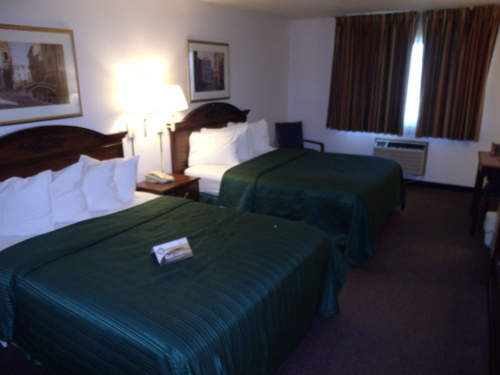 Quality Inn & Suites Eldridge Davenport North Dış mekan fotoğraf
